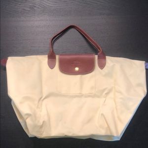 Longchamp Small/Medium Le Pliage - light yellow